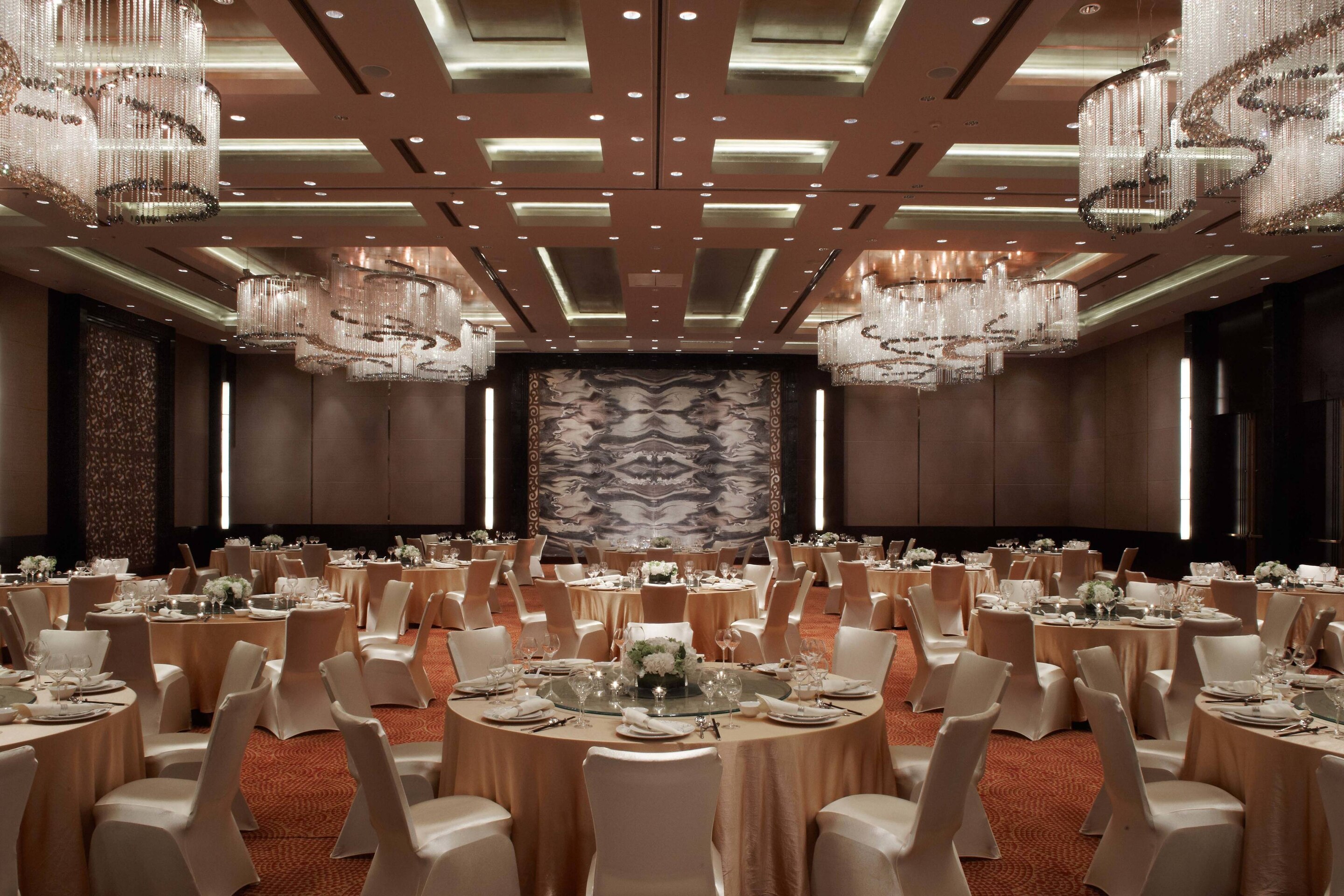 SHANGHAI MARRIOTT HOTEL RIVERSIDE