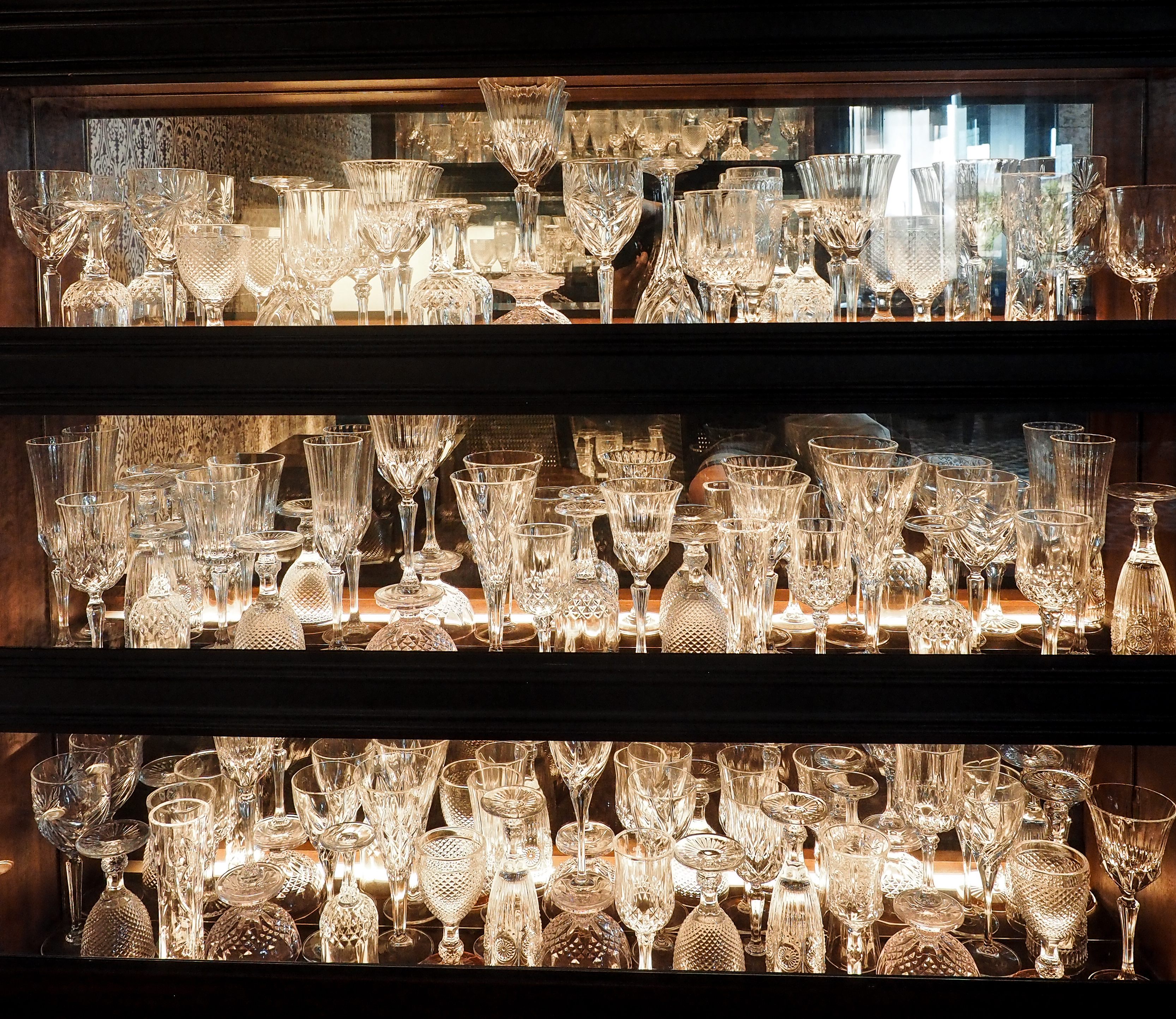 Crystal glass display shelves